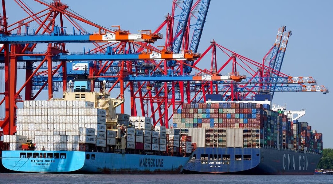 Beladung von Containerschiffen